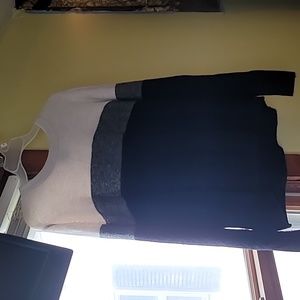Old navy black white and grey sweater